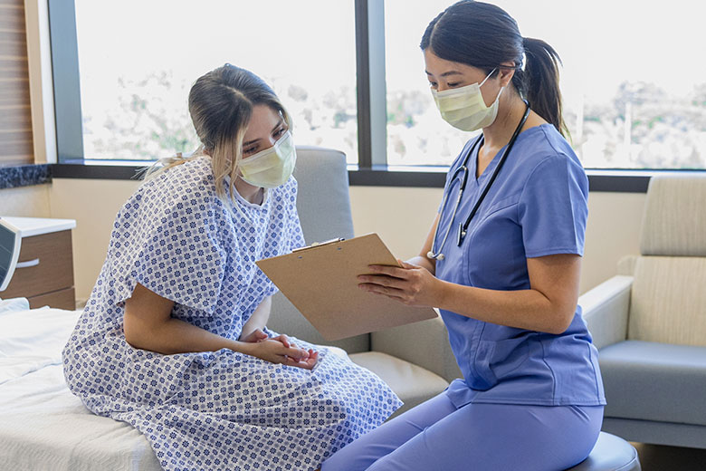 /-/media/images/1160x483/asian-doctor-patient-1136331627-1160x483px.jpg